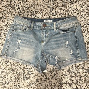 O’Neill women’s jean shorts size 27